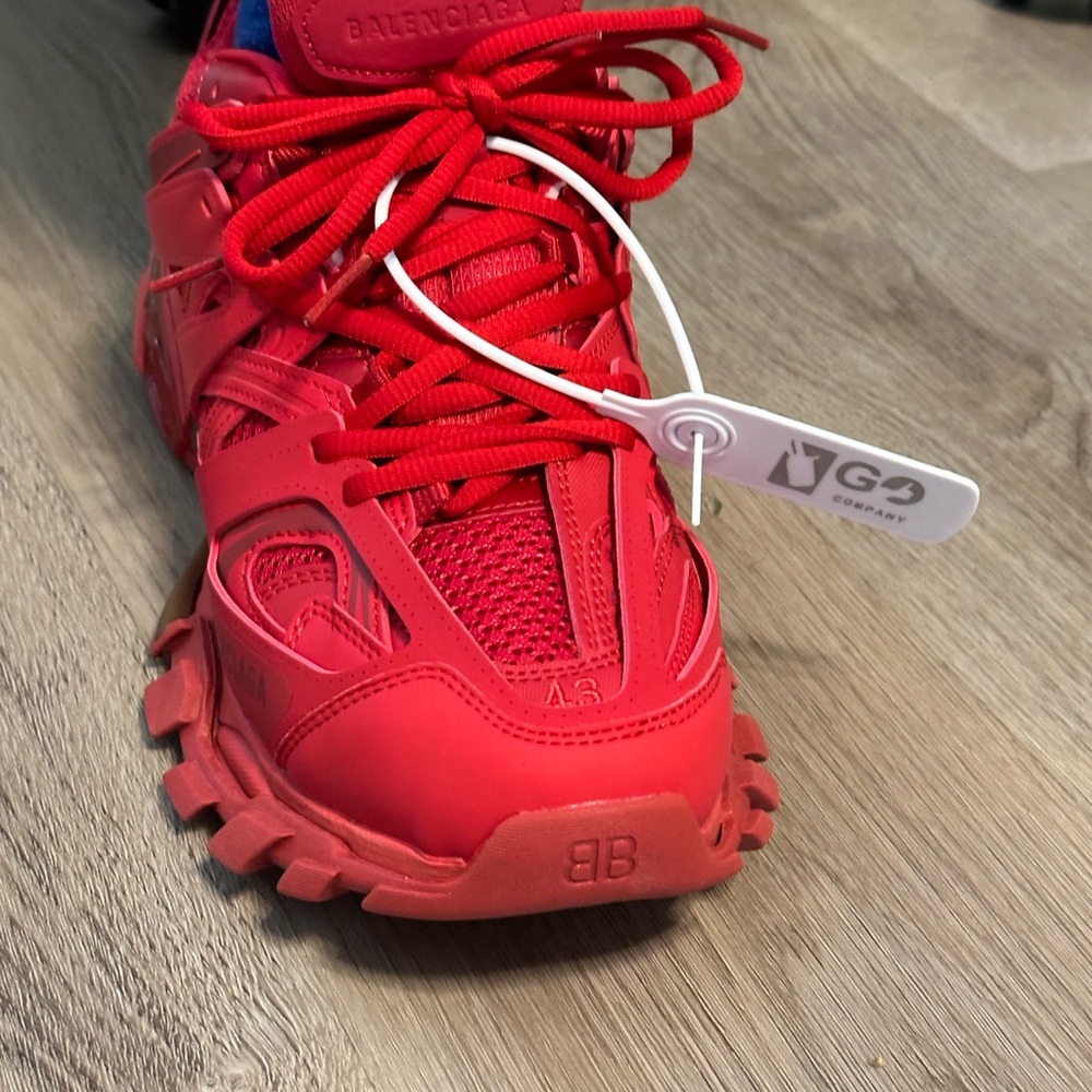 Balenciaga Red Sneakers Vibrant Athletic Style